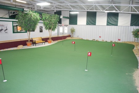 Riverside Golf Academy Indoor Putting Green